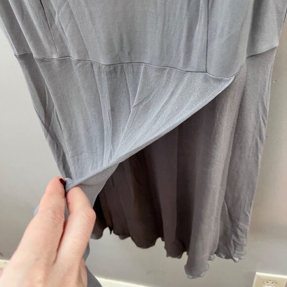 Eileen Fisher 100% Silk Gray Swing Tank Top- Size M - Picture 5 of 6